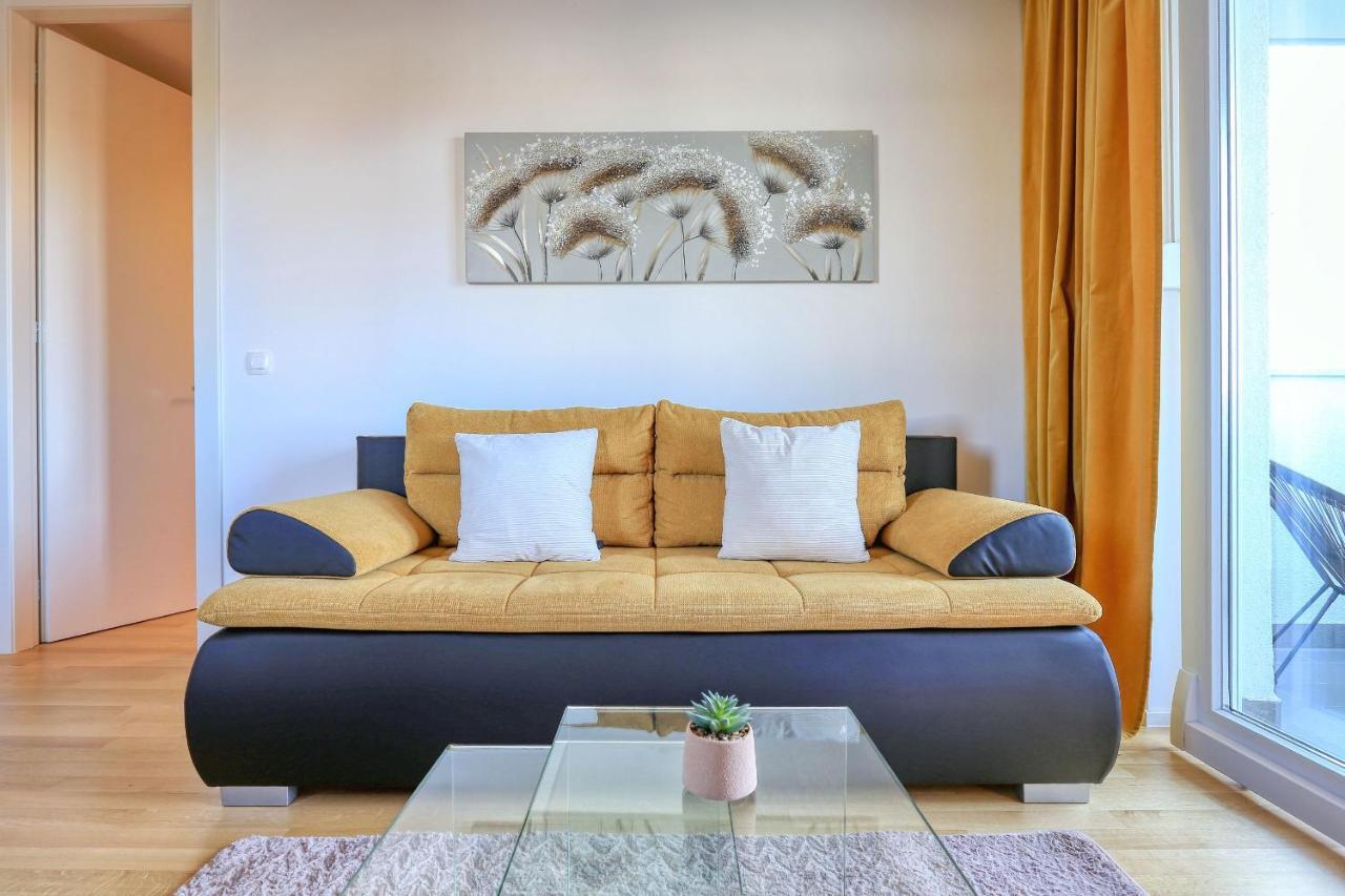 Barbara Apartment Zadar Bagian luar foto
