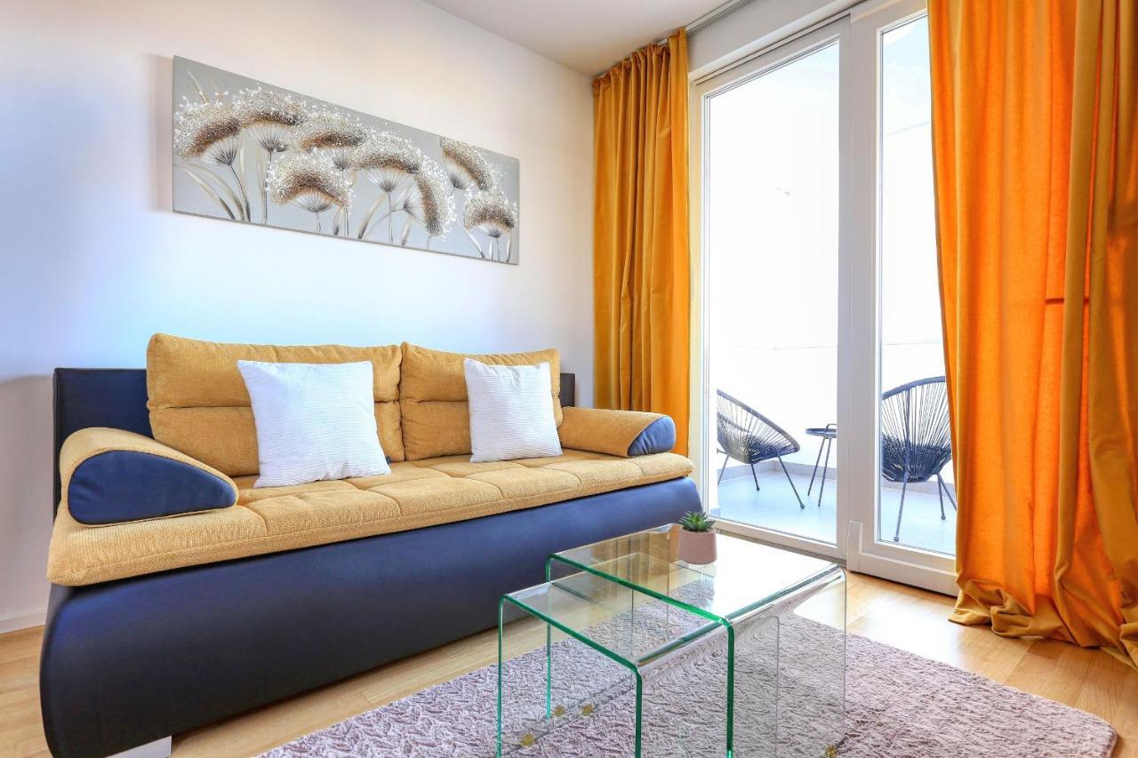 Barbara Apartment Zadar Bagian luar foto