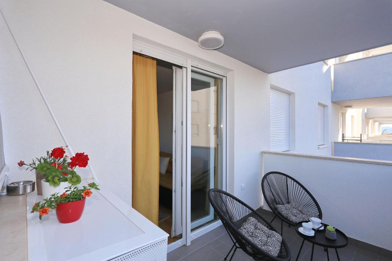 Barbara Apartment Zadar Bagian luar foto